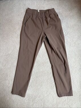 Babaton Women's Taupe Slim Elastic-Waist Joggers